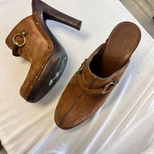 Gucci wooden horsebit mules clogs suede brown